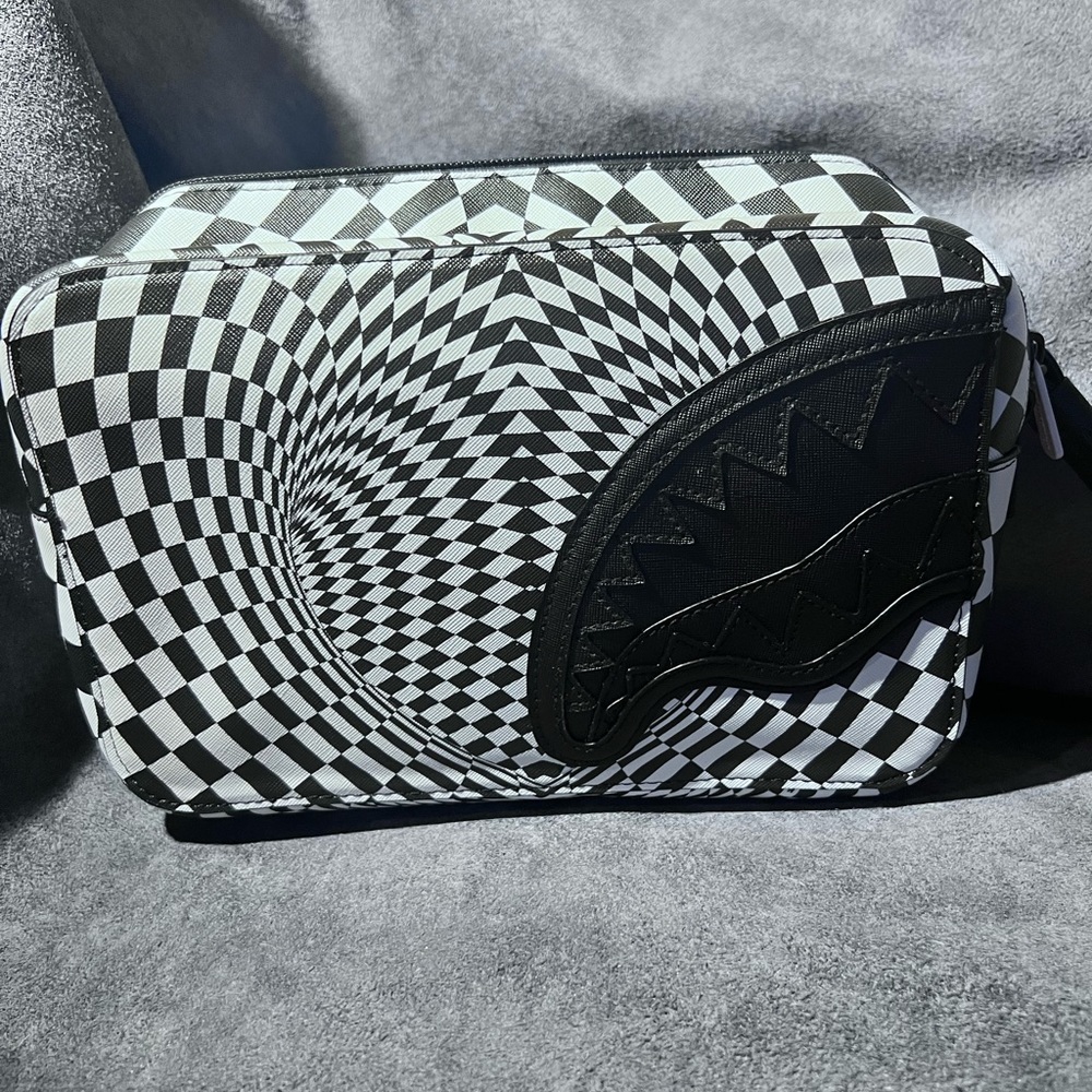 Sprayground Trippy Check Toiletry Aka Money Bag